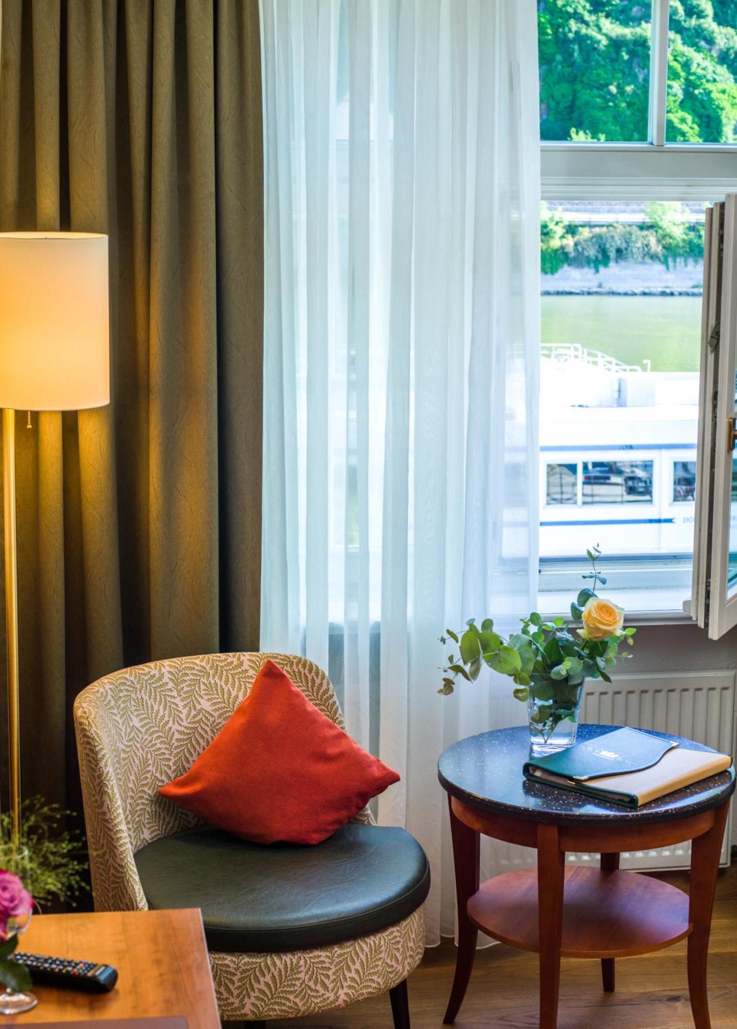 Hotel Koenig พัสเซา ภายนอก รูปภาพ