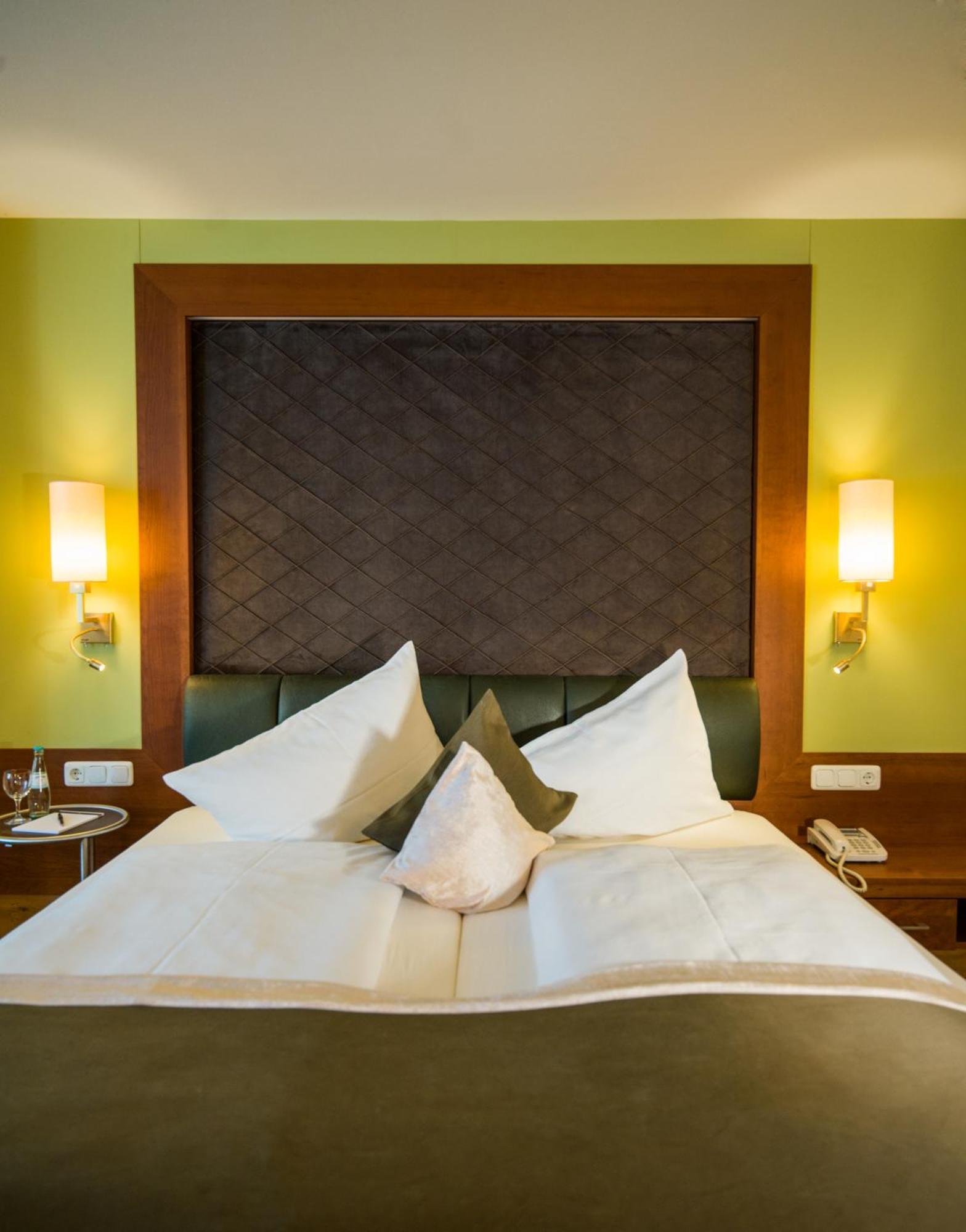 Hotel Koenig พัสเซา ภายนอก รูปภาพ